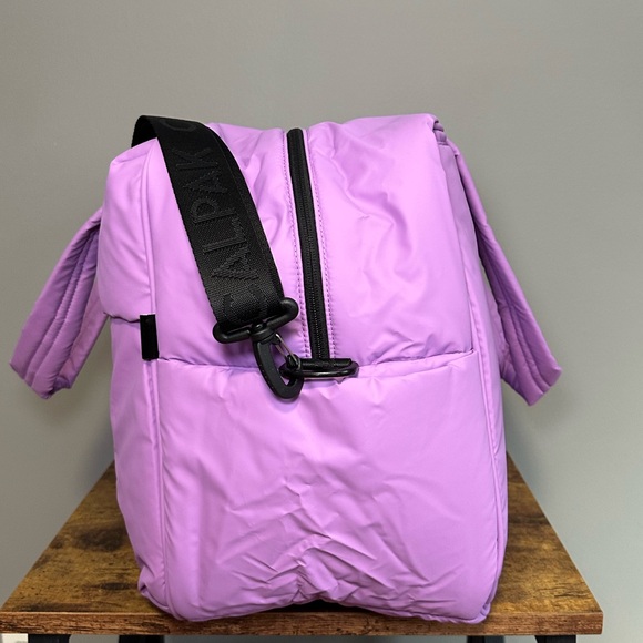 Large CALPAK Luka Duffle - Picture 7 of 16